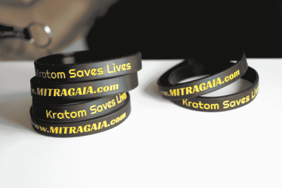 Kratom Saves Lives Bracelets